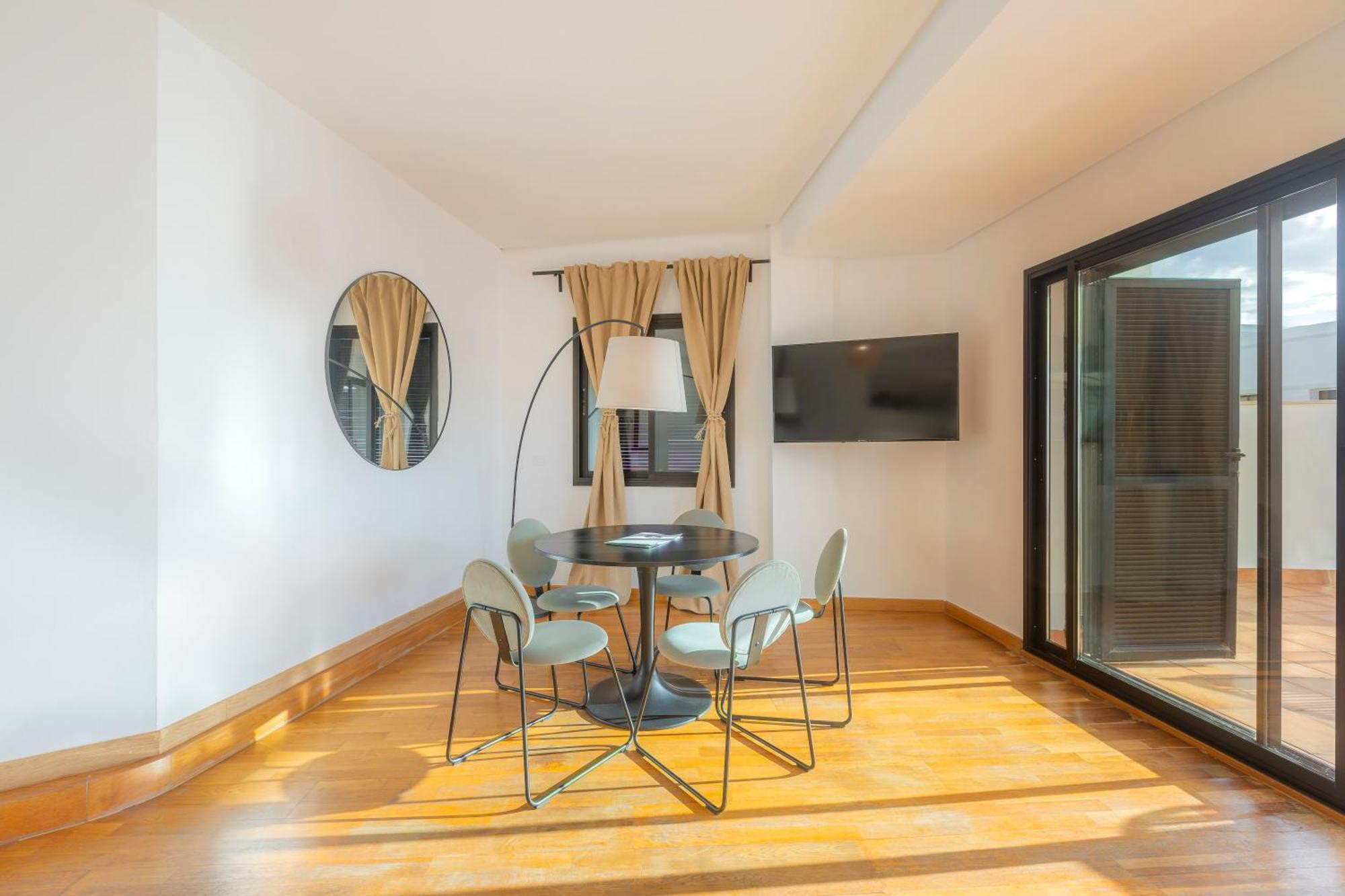 Apartamentos Moon Dreams Puerto エル・プエルト・デ・サンタ・マリア エクステリア 写真