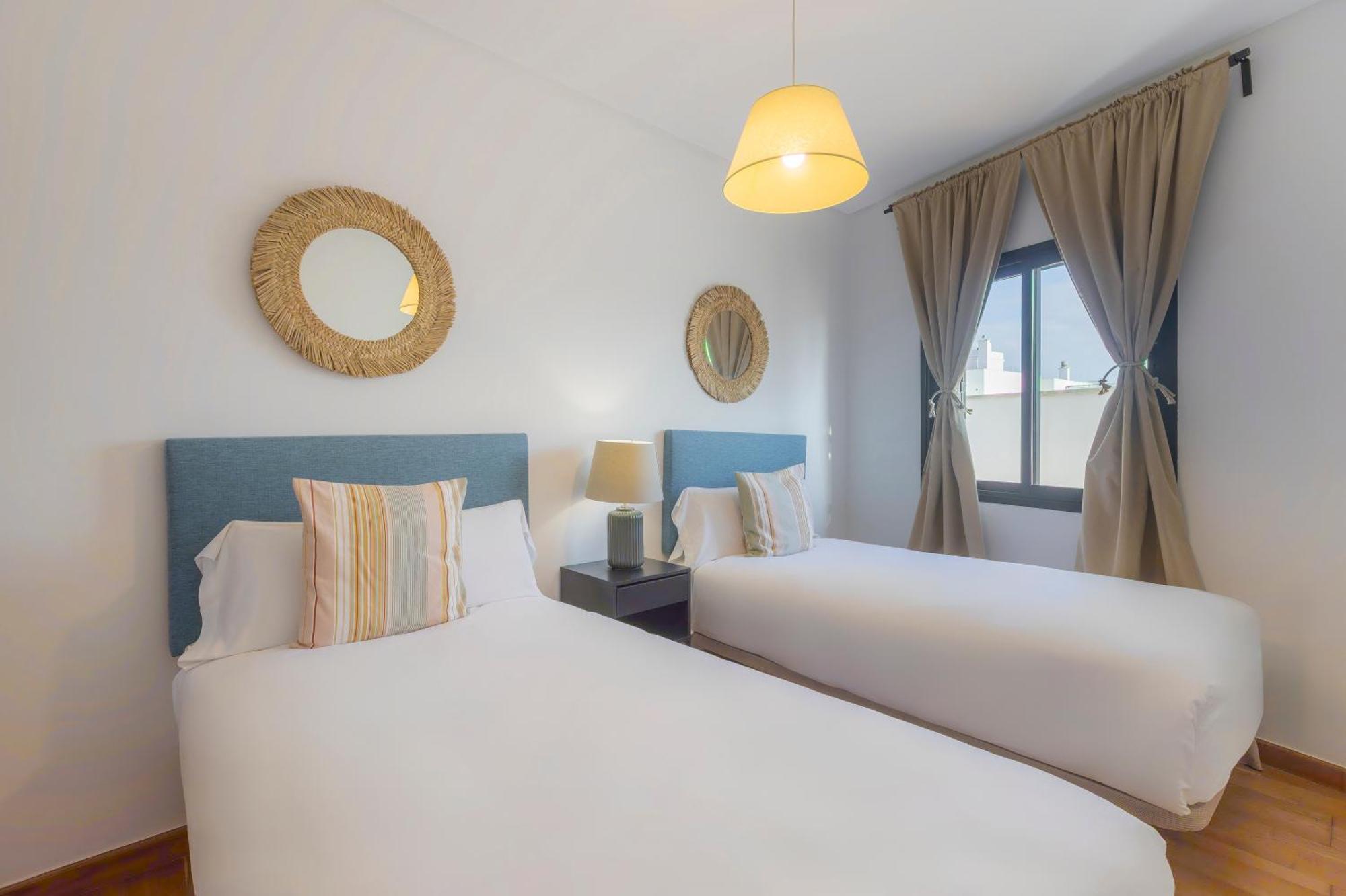 Apartamentos Moon Dreams Puerto エル・プエルト・デ・サンタ・マリア エクステリア 写真