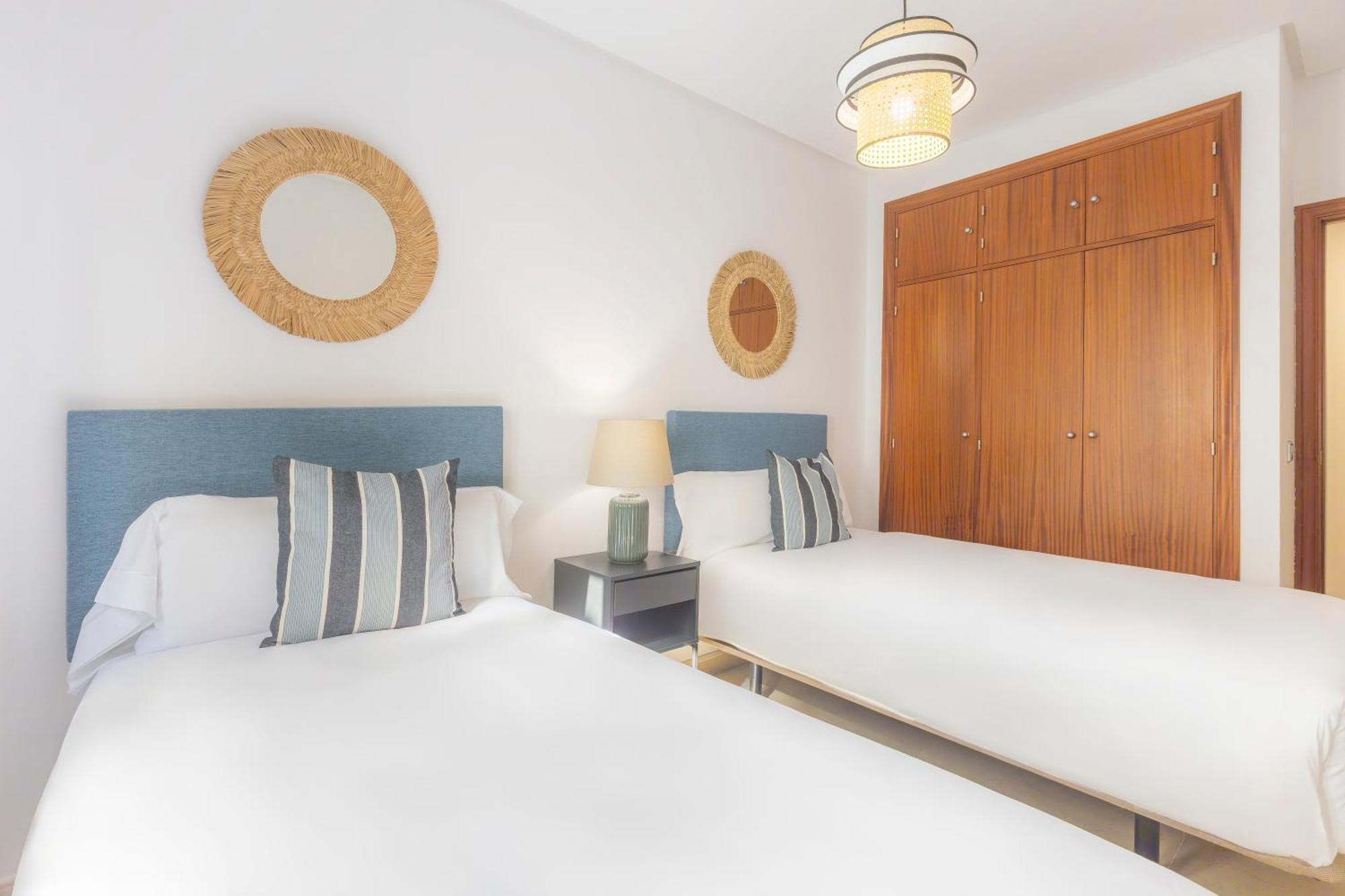 Apartamentos Moon Dreams Puerto エル・プエルト・デ・サンタ・マリア エクステリア 写真