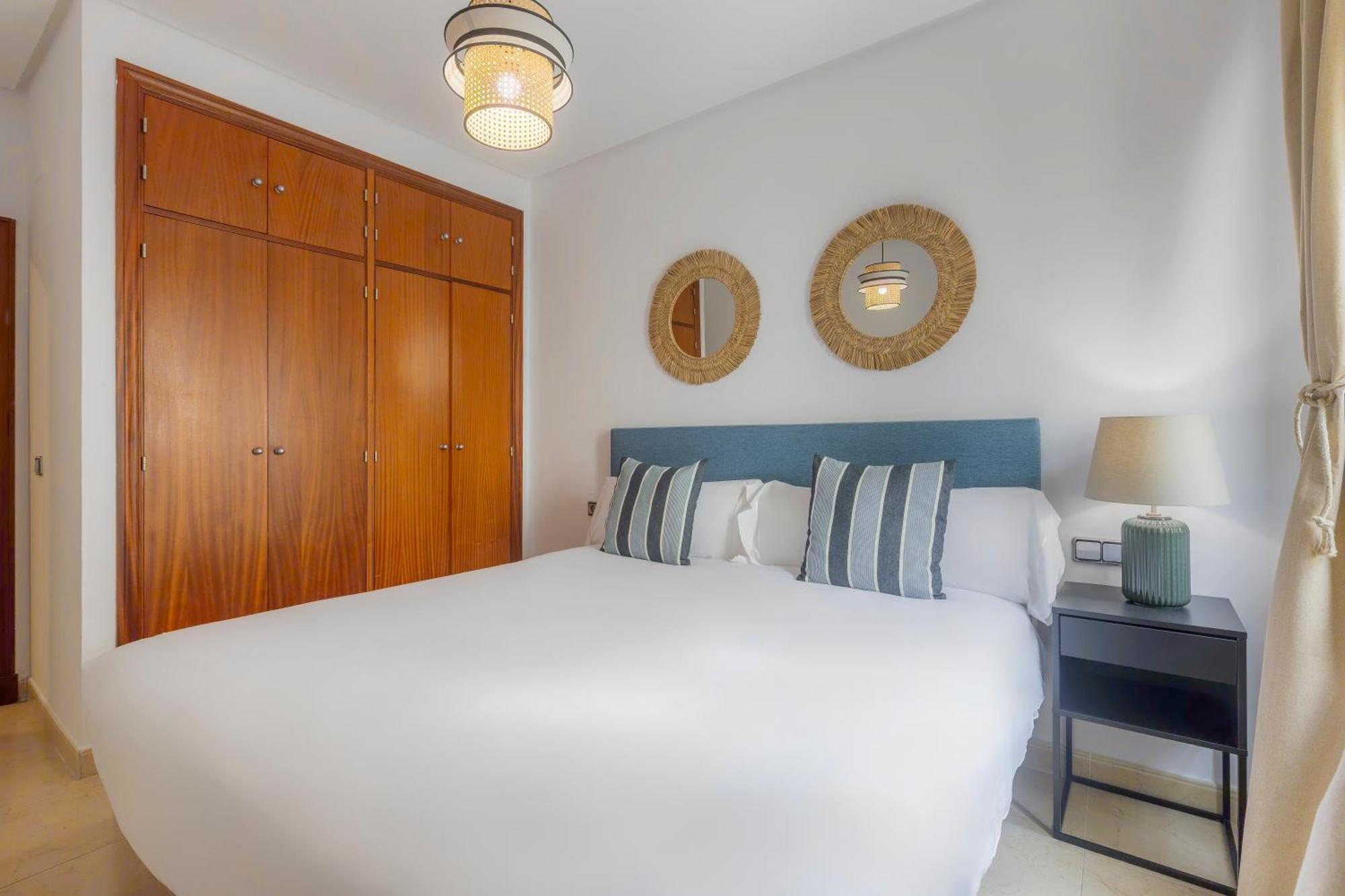 Apartamentos Moon Dreams Puerto エル・プエルト・デ・サンタ・マリア エクステリア 写真